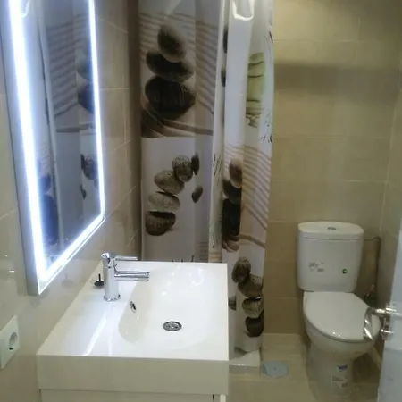 شقة Super Tidy Holiday Studio